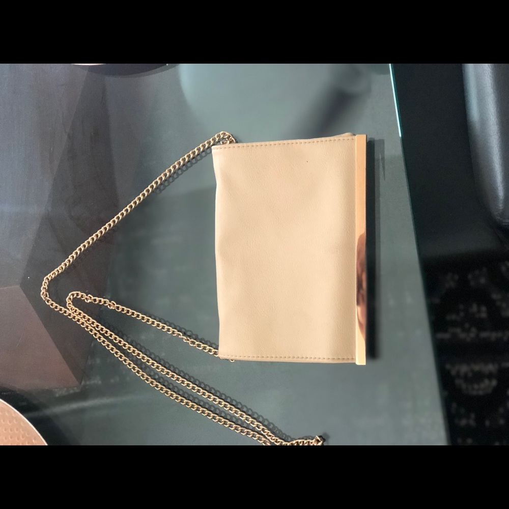 Cross body bag